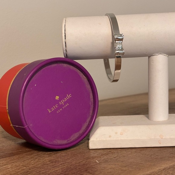 Kate spade bangle bracelet - Picture 3 of 3